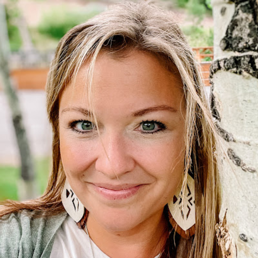 Meet your Posher, Becki